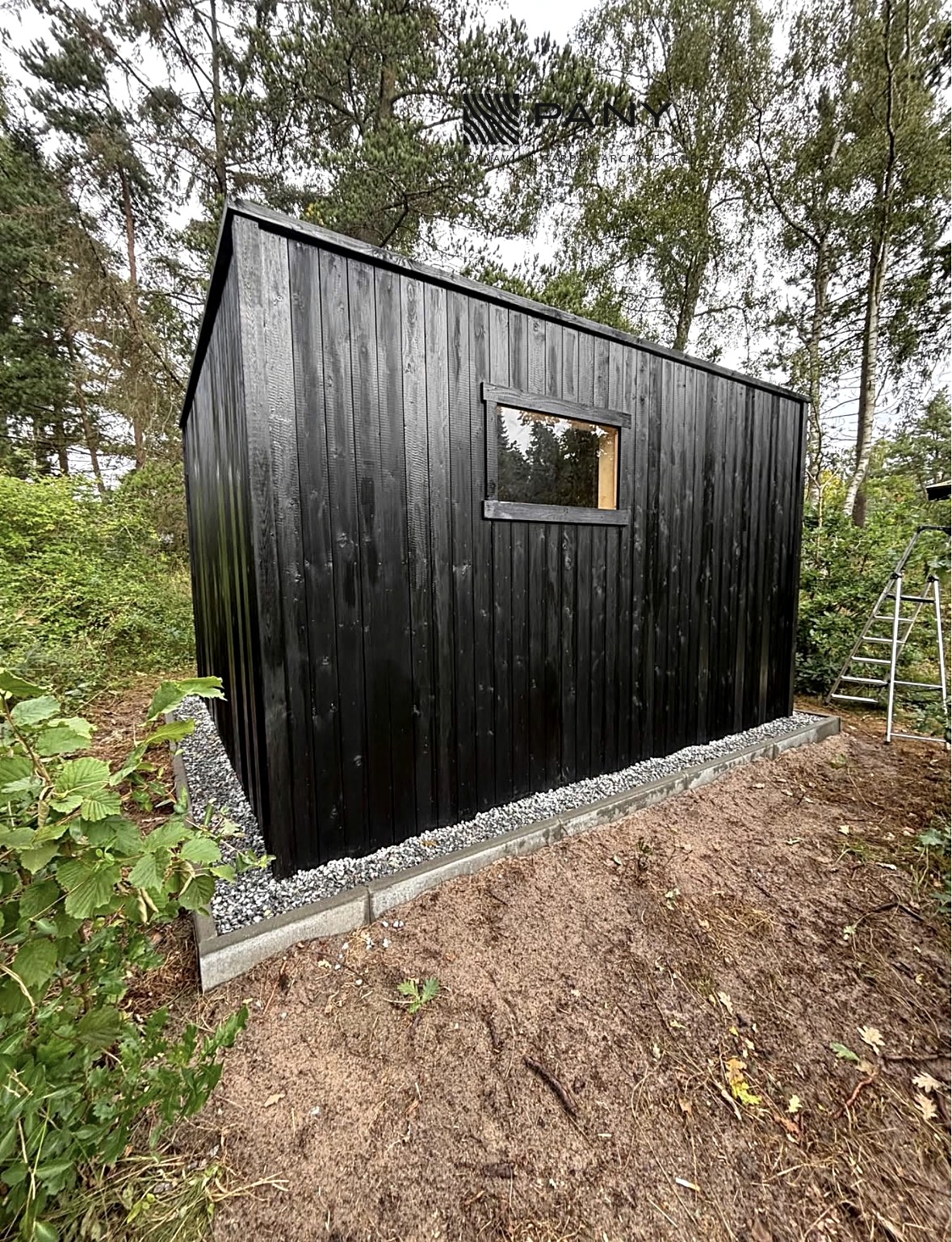Solrød Strand Garden Shed — solrod strand black timber shed — Solrød Strand, Zealand